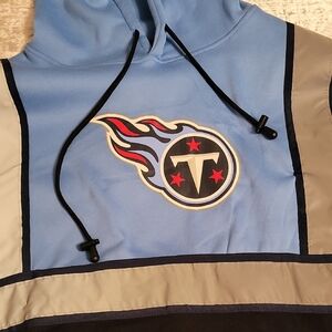 NWT Tennessee Titans High-Visibility Thick Hoodie